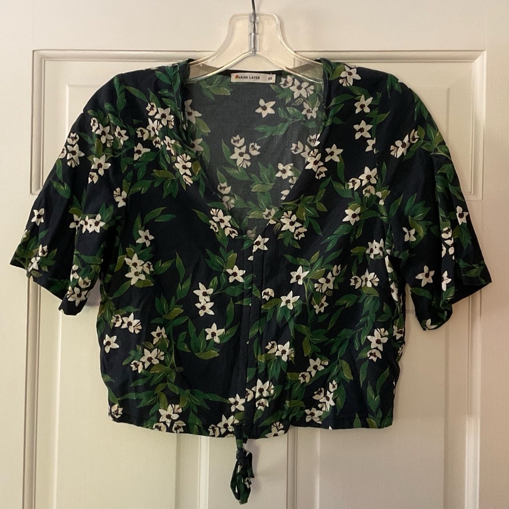 Marine Layer Bek Cinch Top Black Blue Floral Size XS - Picture 2 of 8